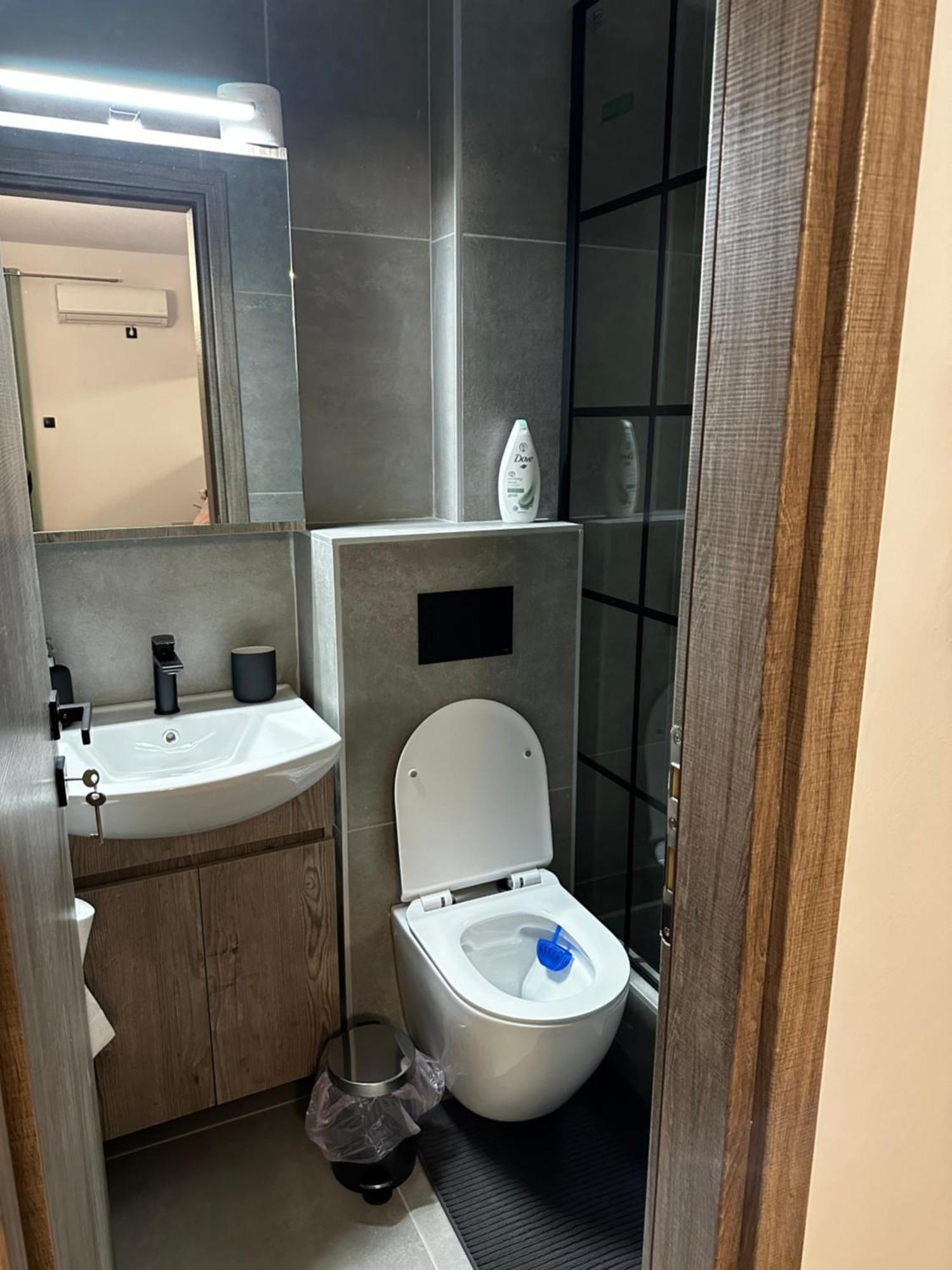 Νεάπολη Apartment Larissa Exterior photo